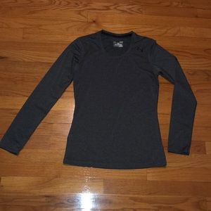 Under Armour long sleeve shirt